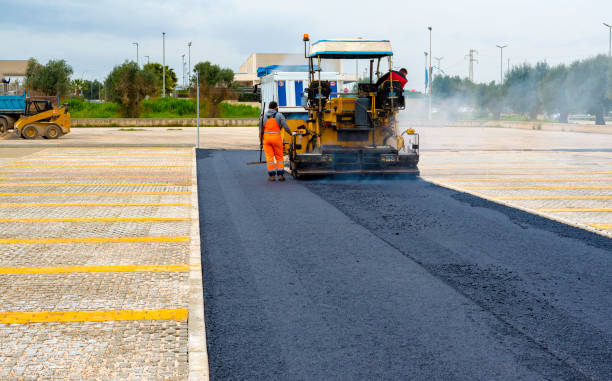 Best Residential Driveway Paver Services  in Martsville, IN